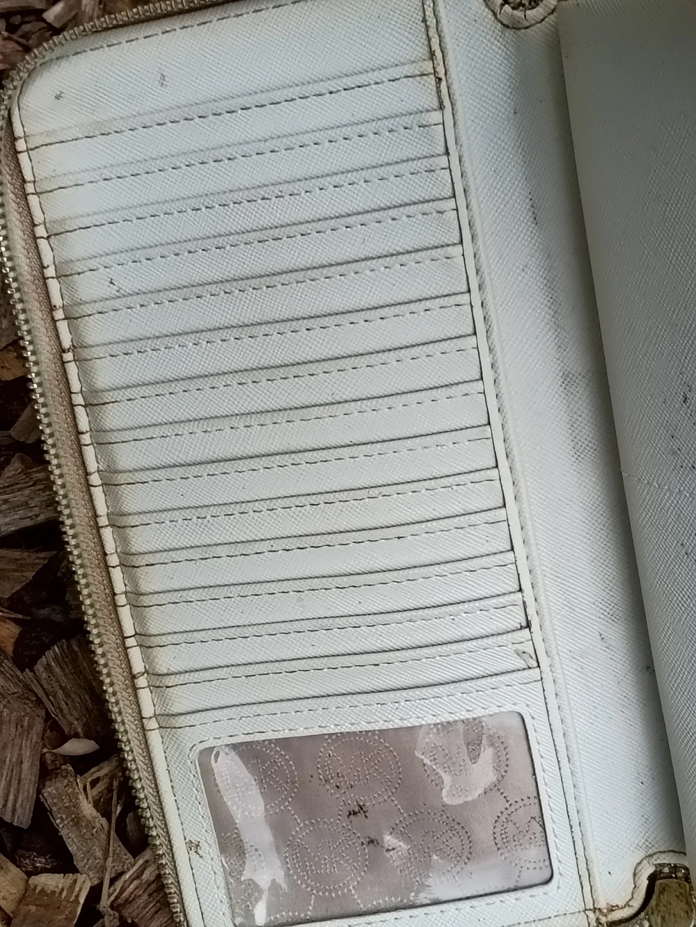 Michael Kors Beige Logo Zip Wallet